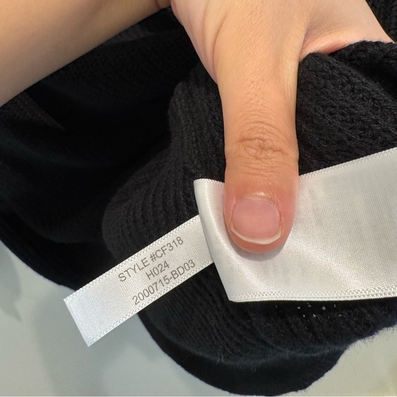 J. Crew Button Raglan Crewneck Sweater black
Size XXL - Picture 7 of 10